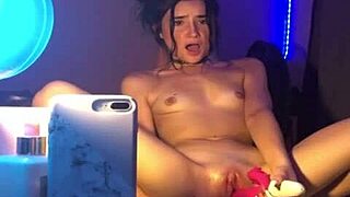 Wet and wild: Mack Jones Finger a Tight Pussy to orgas