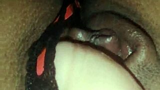 Two big dicks amuse amateur group when watching them