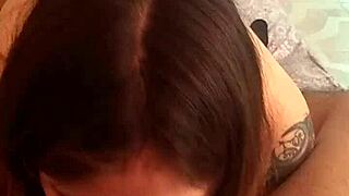 Making a blowjob with a guy and showers with her pantie