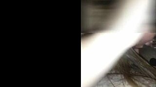 mujer hermosa gives a wild blowjob to her brother-in-law trucker.