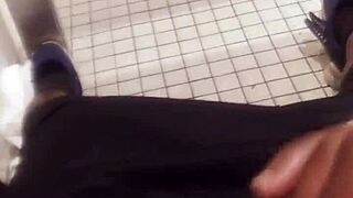Wish to buy a big booty? Watch this compilatio