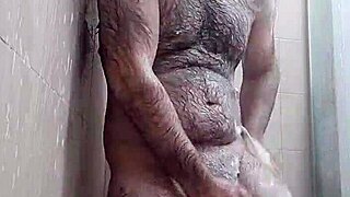 Live webcam performer from Europe shows him big monster cock for mone