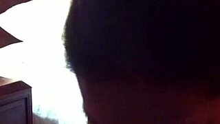 Real-life lovers’ passion in a hotel: oral se