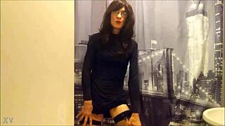 Crossdressing beauty in black: Lady in black x