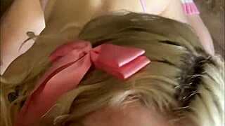 Emma Rosie's hot blowjob hookup: a steamy amateur encounter
