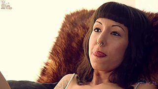 Sofi Mora's wild asscream and anal creampie in hot fuck trailer