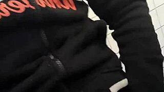 Safadeza in gym bathroom with sheer adrenaline among hot guys