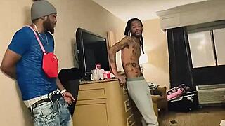 Youngstarbrazy and Gaktrizzy party hard in this public outing