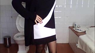omg, this rude hot girl with big tits just pees everywhere outdoors, so nasty!