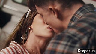 Hairy all-American Lilly Bell gets her truck fucked