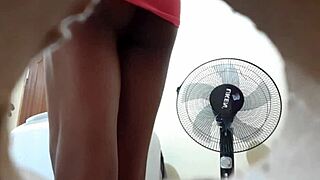 Horny Kenyan girl tries twa twa sex position in latest clip.