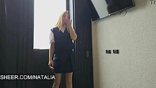 Man, colegiala admits sucking cock with red knees after school