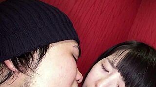 Amateur Japanese girl gets her ass fucked hard in this video