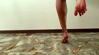 Annaforia's solo performance that is sure to tickle your fancy for foot fetishism