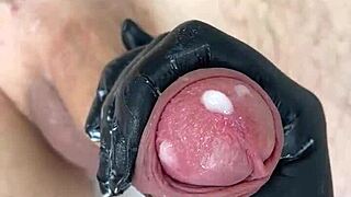 Russian wax specialist's magic fingers make men climax