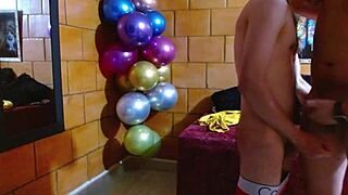Gay amateur's athletic body getting sucked and fucked in 3D
