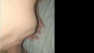 Casal shows off their intimate moments for free