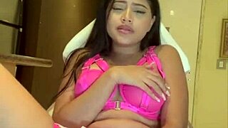 Beautiful amateur in lingerie, solo play with a happy ending