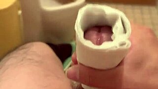 Young Asian amateur masturbates on a webcam