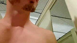 Amateur couple tries out oral sex in public bath in Budapest