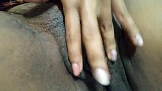 A hot tigresa enjoyed herself in passionate play