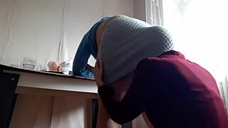 I’m licking my MILF boss’s ass for that promotion!