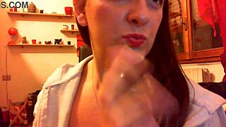 Hey, smell my sweaty feet after yoga class, they’re so damn sexy!