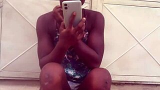 hey, why did this crazybitch twerk dressed before going fully naked?