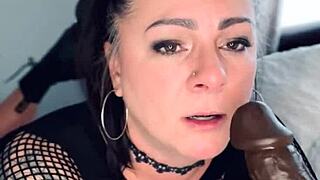 Hot Older Milf Enjoys Solo BJ Play Fun