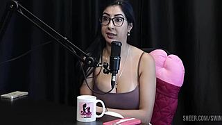 Compilados da Renatinha Melo Cast com Tifany Rocha e Didy Reis. Parte 3 on Sheer Red?
