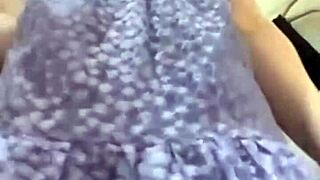 Fingering my pussy in public feels so thrilling