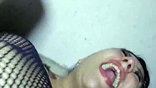 Yo, check this ninfomaniaca giving it up in the basement with raw anal action