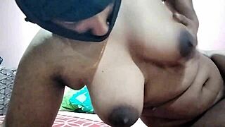 Fucking my hairy Indian wife in raw homemade sex video
