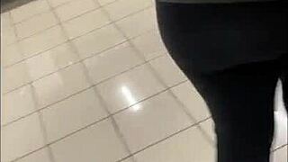 Flashing My Ass in Public Store Before Masturbating in Restroom