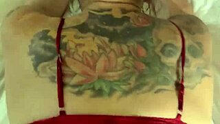 Doggystyle White Slut Takes Deep Anal Creampie with Tattooed Body!