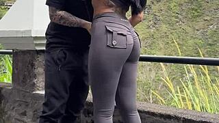 uhh, young hot couple recordin’ sex in medellin public park… went wrong