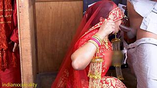 Indian Desi Gets Wet and Wild in Hindi XXX