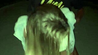 Esposa Makes Him Finish Three Times Rubbing Hard Without Condom in Public