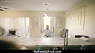 Hey, stepdaughter gets a hot welcome from Roxanne and Duncan Saint in MyFamilyFuck! 🔥