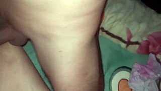 Hermanastro sneaks into pervertida hermanita's bed for rough anal creampie