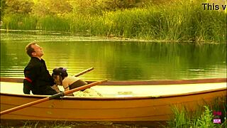 wow, this cute couple banged hard outdoors on a lake in a tiny boat! 🚤