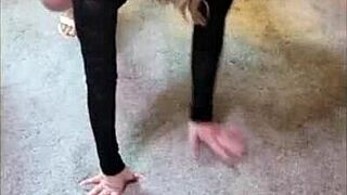 i can't get enough of hotwife scarlettraven stripping and fucking doggystyle