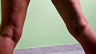 hot desi schoolgirl clips trending online