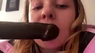Exclamatory Masturbate in Taxi Now!