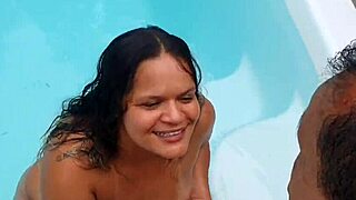 Famous TV Dwarf Honeymoon on Beach with Zezinho Teves and Paty Bumbum in Brazil